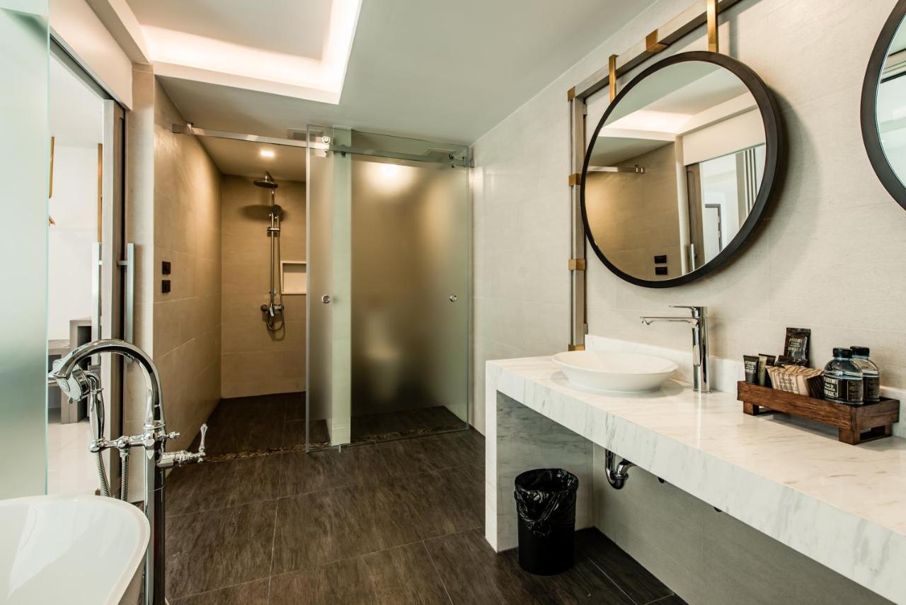 Blackwoods Hotel Pattaya - Sha Extra Plus Zewnętrze zdjęcie Bathroom